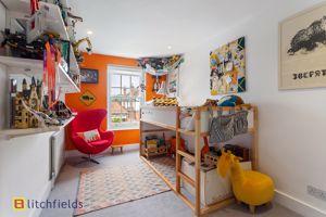 kids room- click for photo gallery